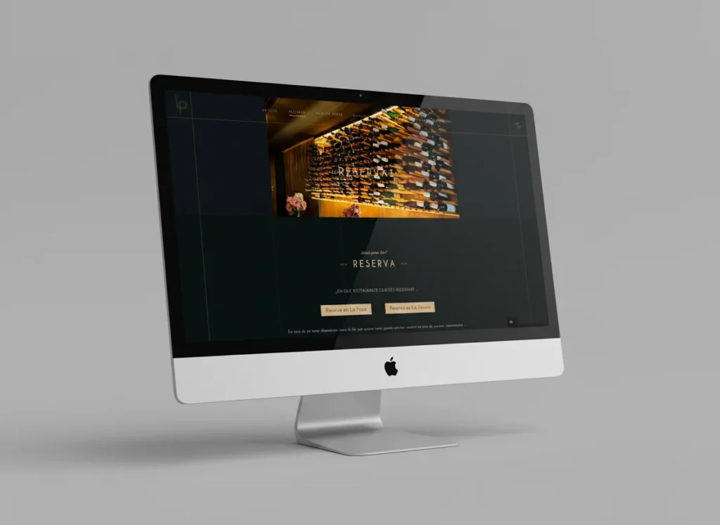 Mockup en escritorio de la página de reservas de la web de Ristorante La Pizza, diseñada por Creatias Estudio